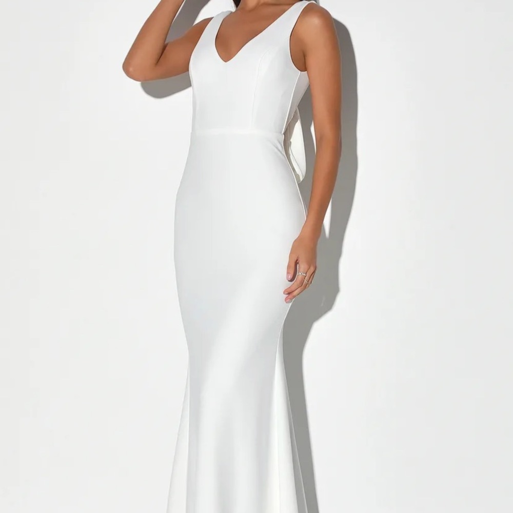 Lulus Ivory Sleeveless Tie-Back Maxi Dress